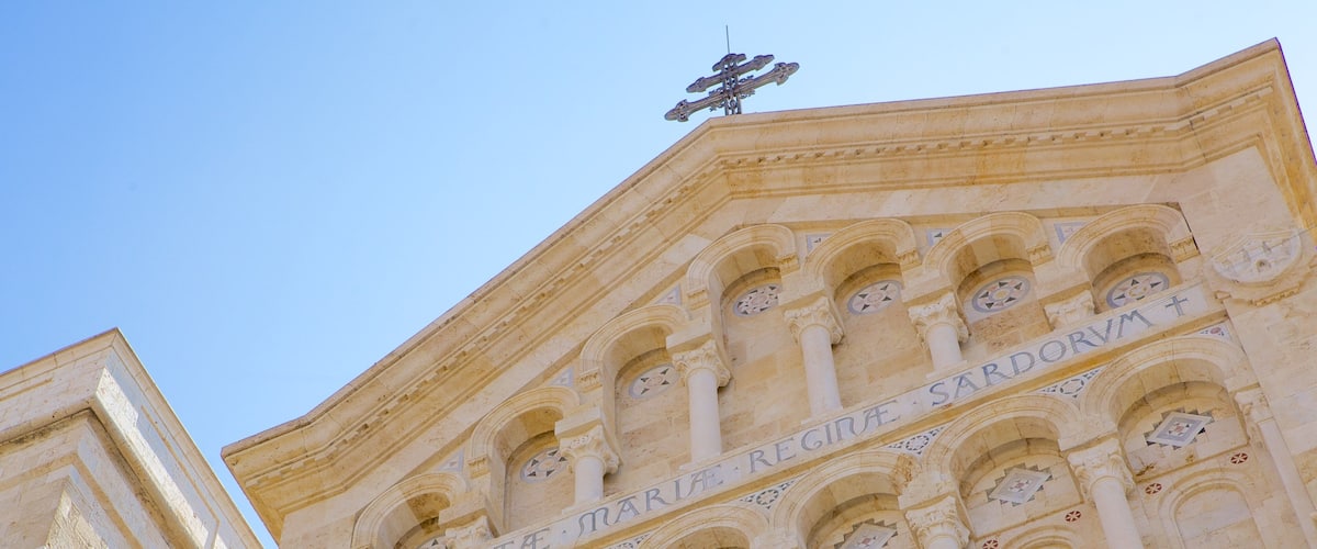 Cagliari Cathedral featuring religious aspects, a church or cathedral and heritage architecture