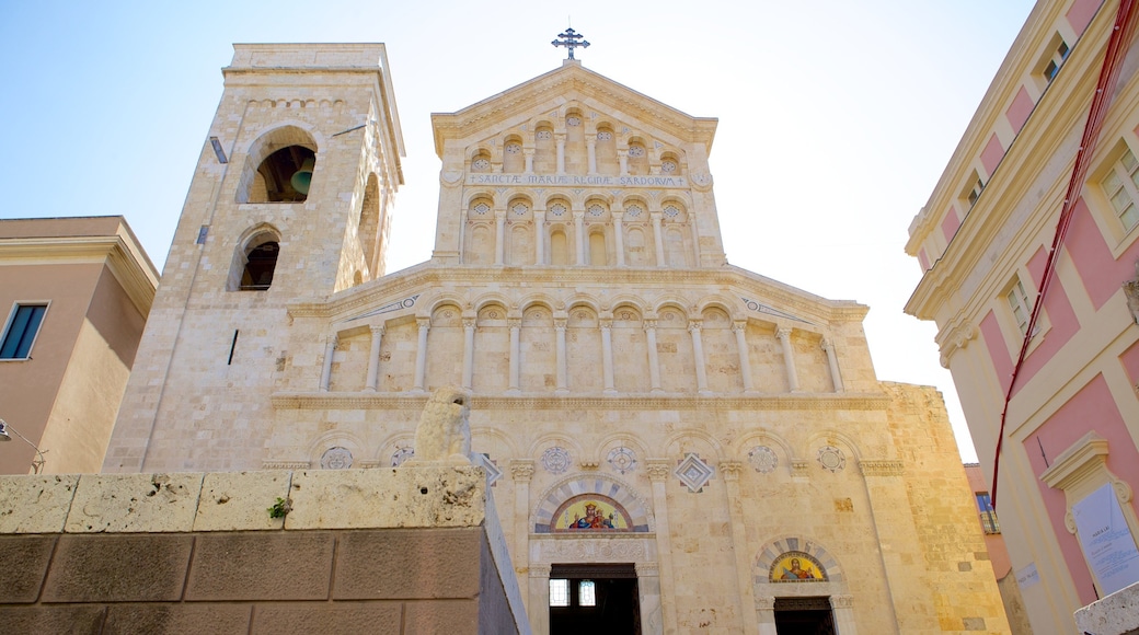Cagliari Cathedral which includes heritage architecture, a church or cathedral and religious aspects