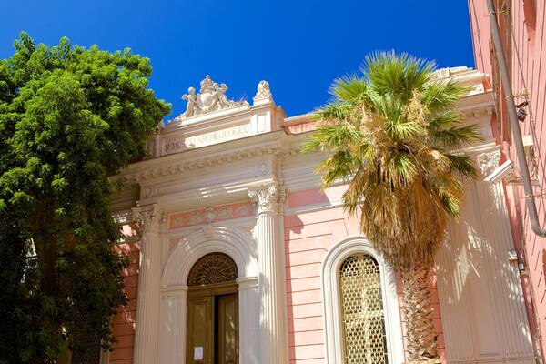 National Archaeological Museum featuring heritage architecture