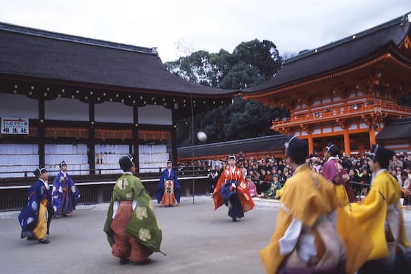 Sanctuaire Shimogamo-jinja mettant en vedette arts de la scĂšne, culture autochtone et temple ou lieu de culte