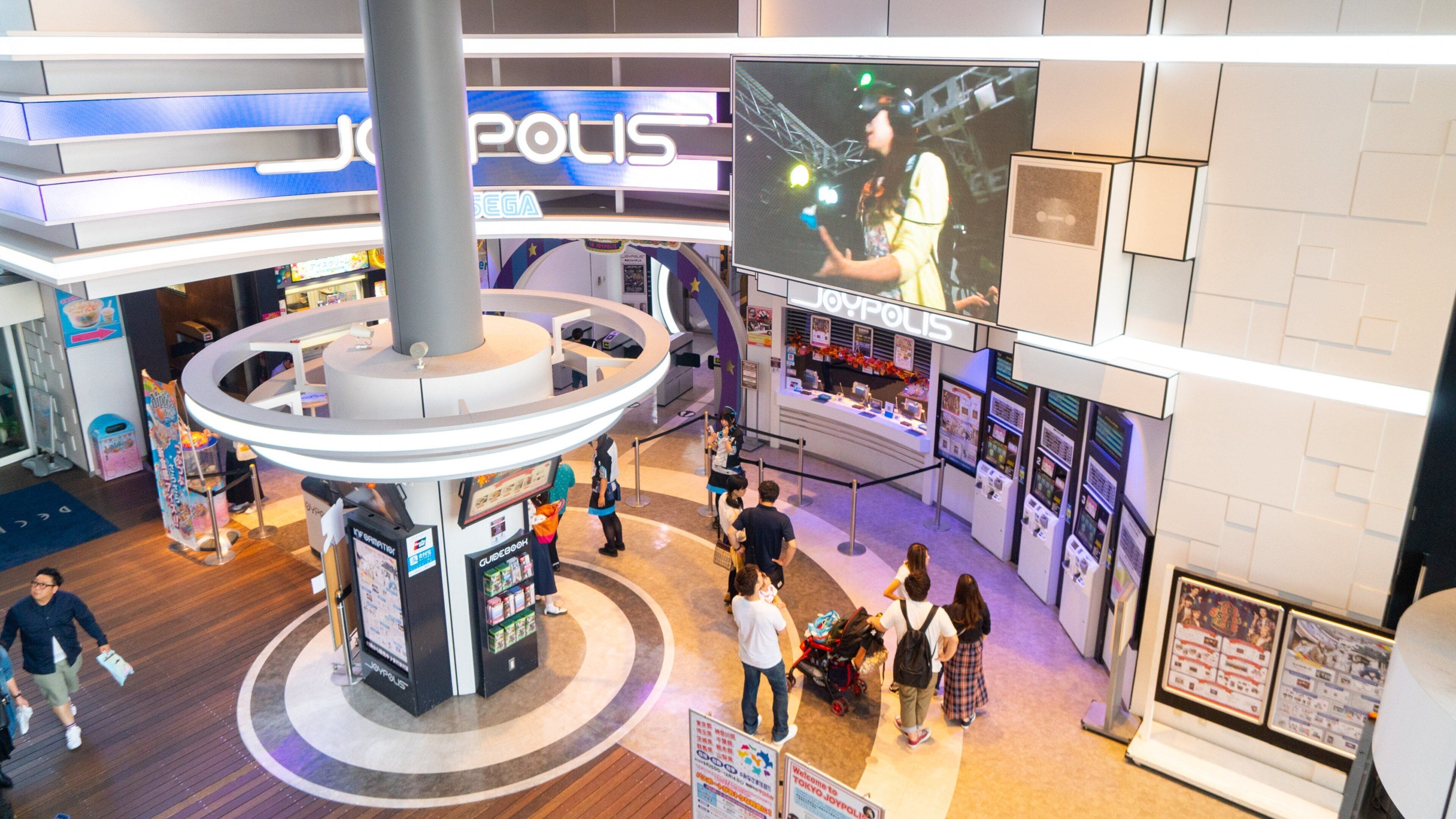 Joypolis featuring shopping and interior views