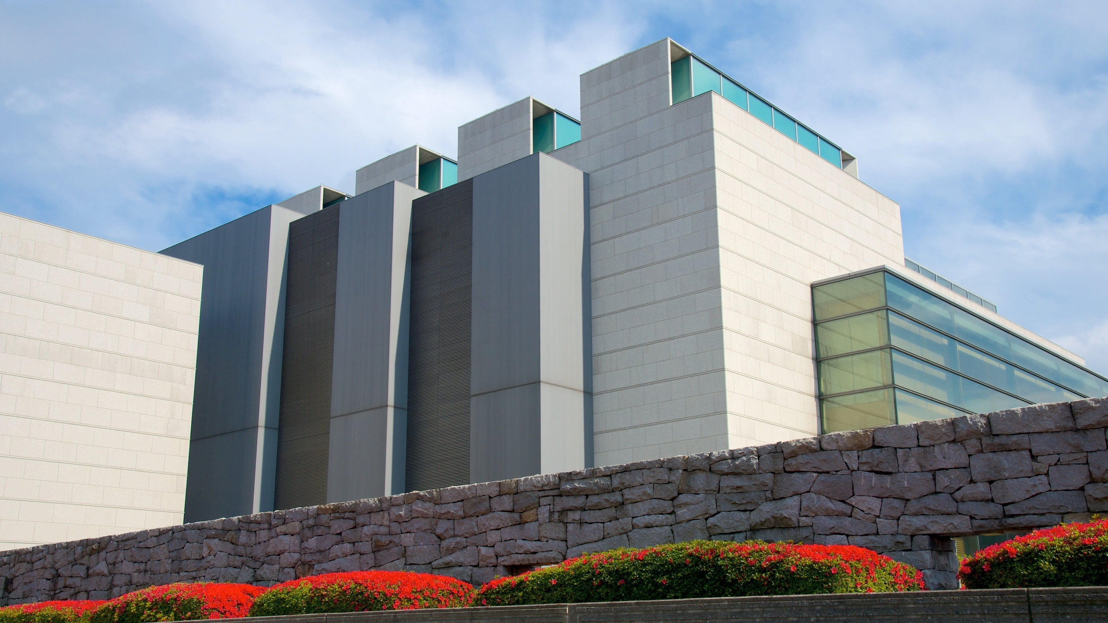 Musée d\'art contemporain de Tokyo qui includes art et ville