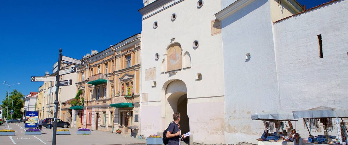 Morgengryets port i tillegg til par