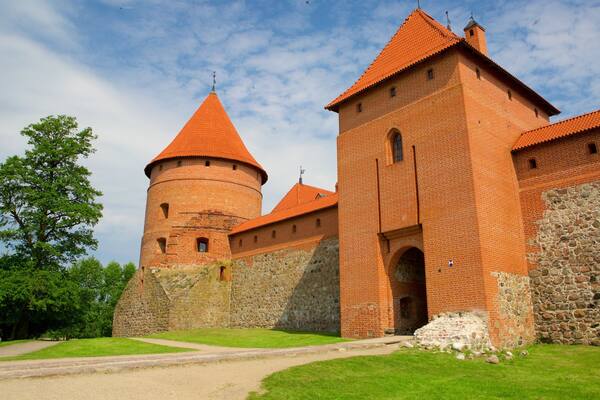 Inselschloss Trakai das einen Geschichtliches und Burg