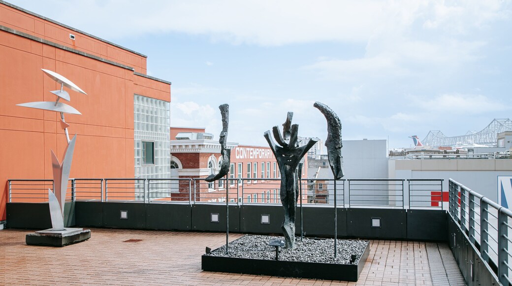 Ogden Museum of Southern Art featuring outdoor art