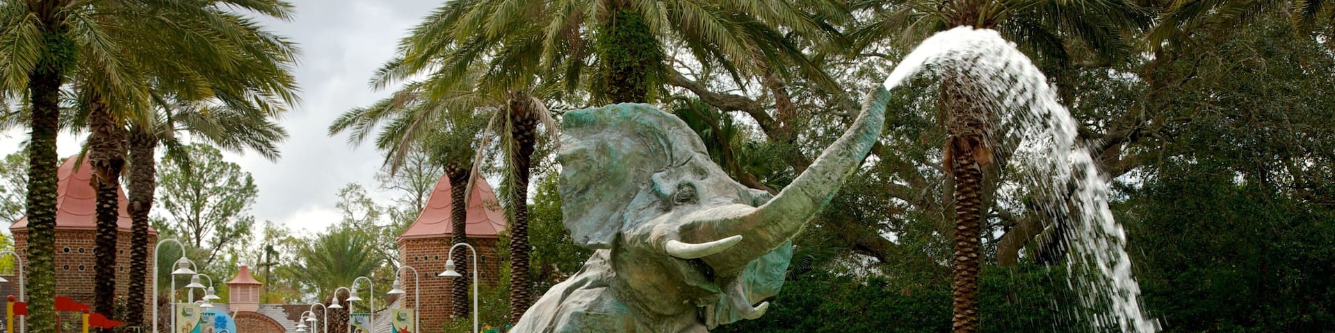 Audubon Zoo som visar en fontÀn och zoodjur