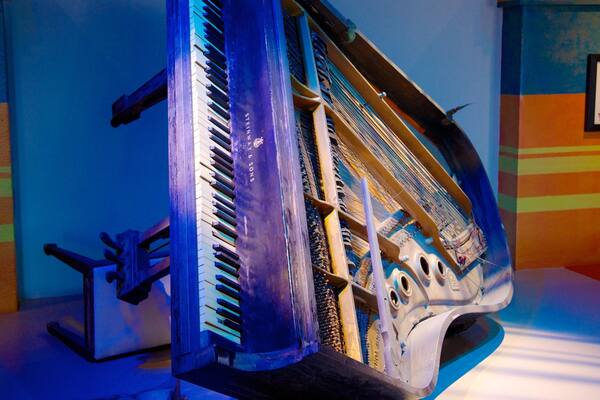 Presbytere showing interior views