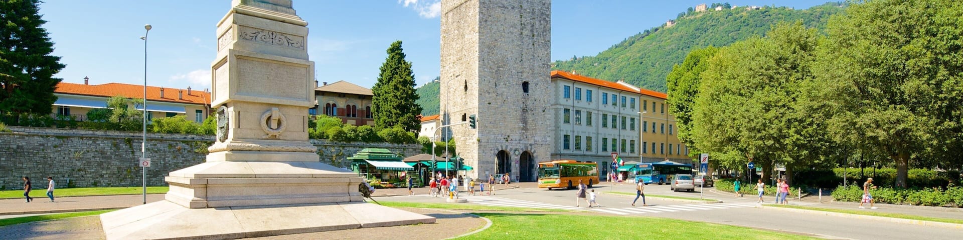 Piazza Vittoria which includes a square or plaza, a statue or sculpture and a monument