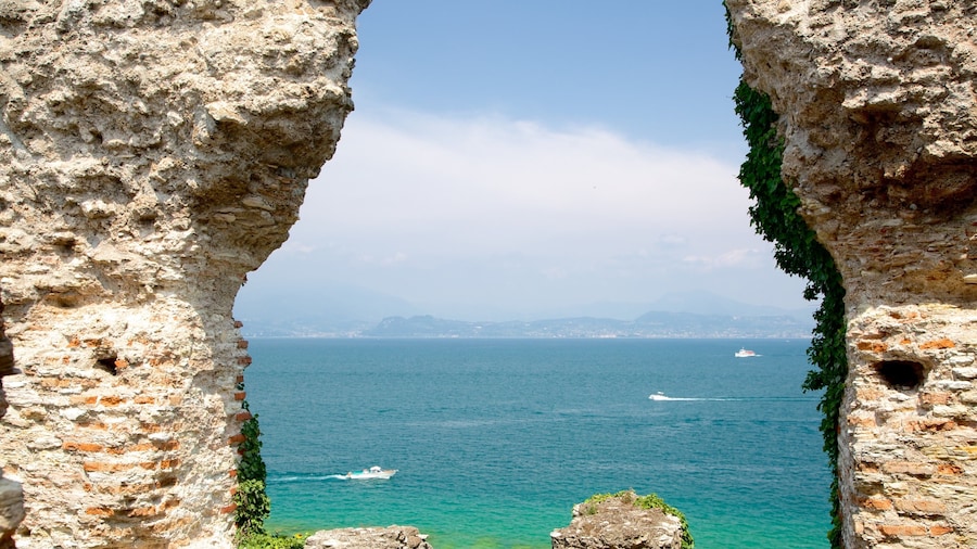 Grotto of Catullus which includes a lake or waterhole, a ruin and heritage elements