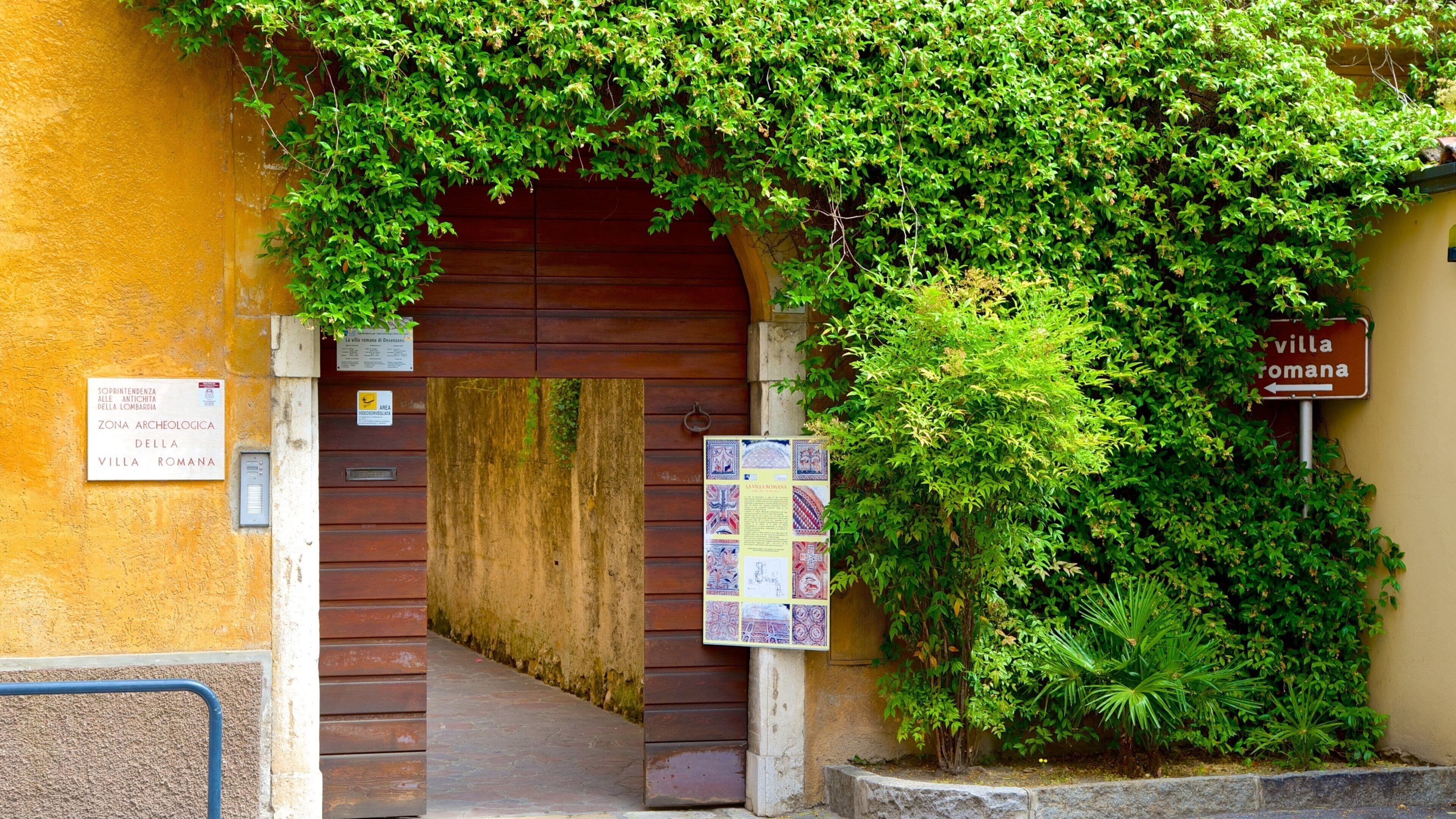 Villa Romana có tính năng cảnh đường phố