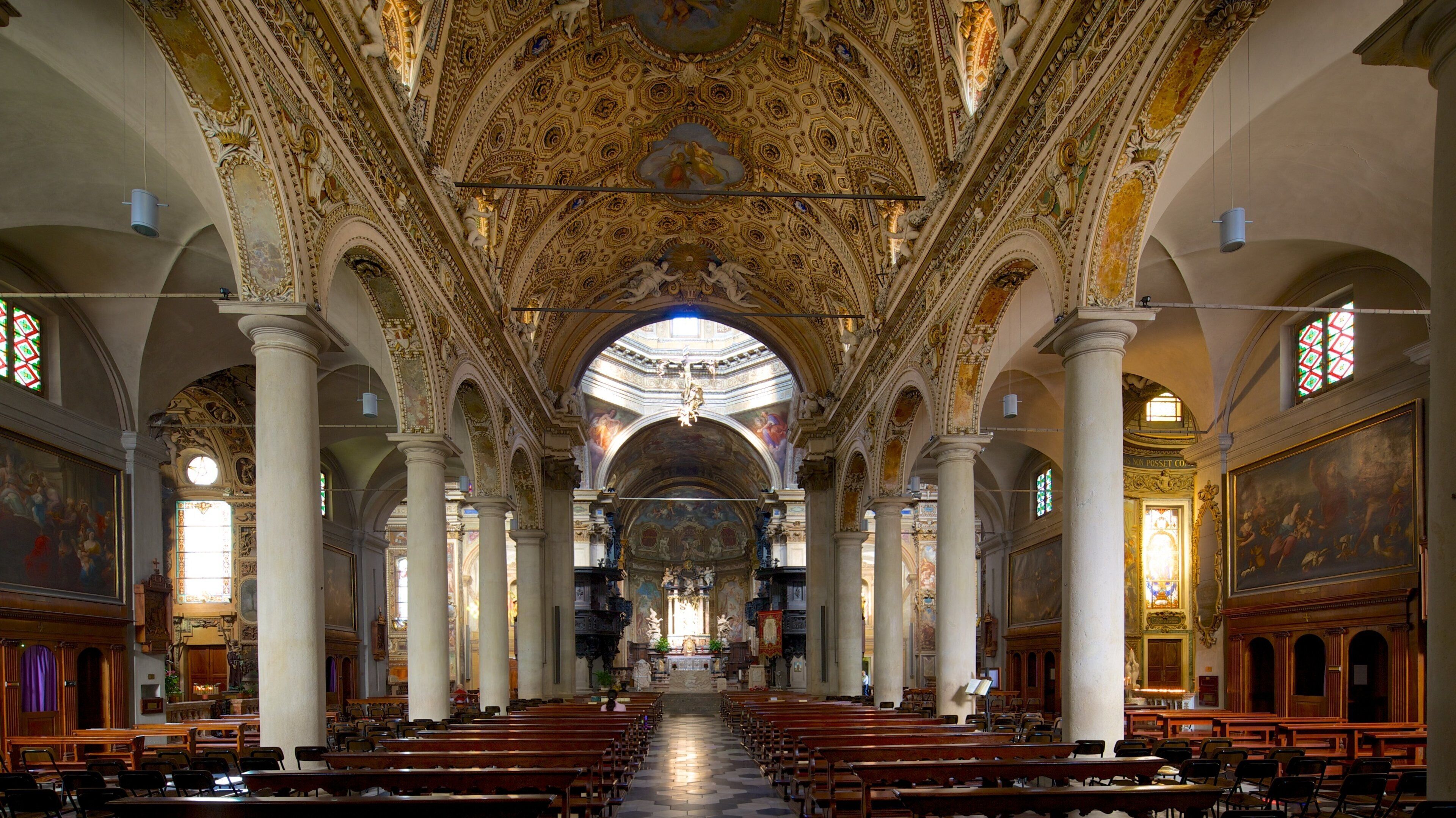 San Vittore Basilica which includes religious aspects, interior views and a church or cathedral