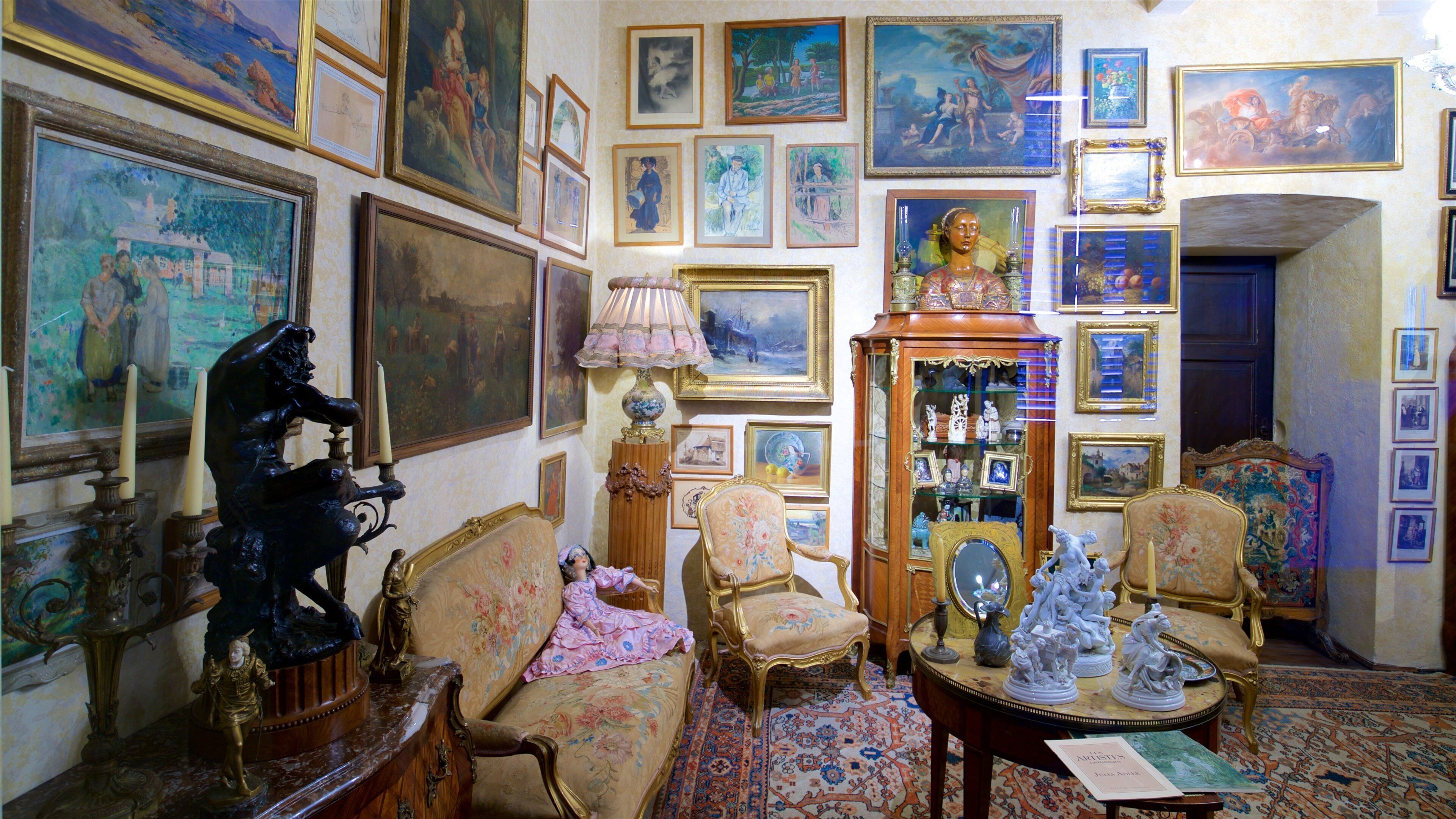 Isola Madre Botanical Garden showing art, interior views and heritage elements