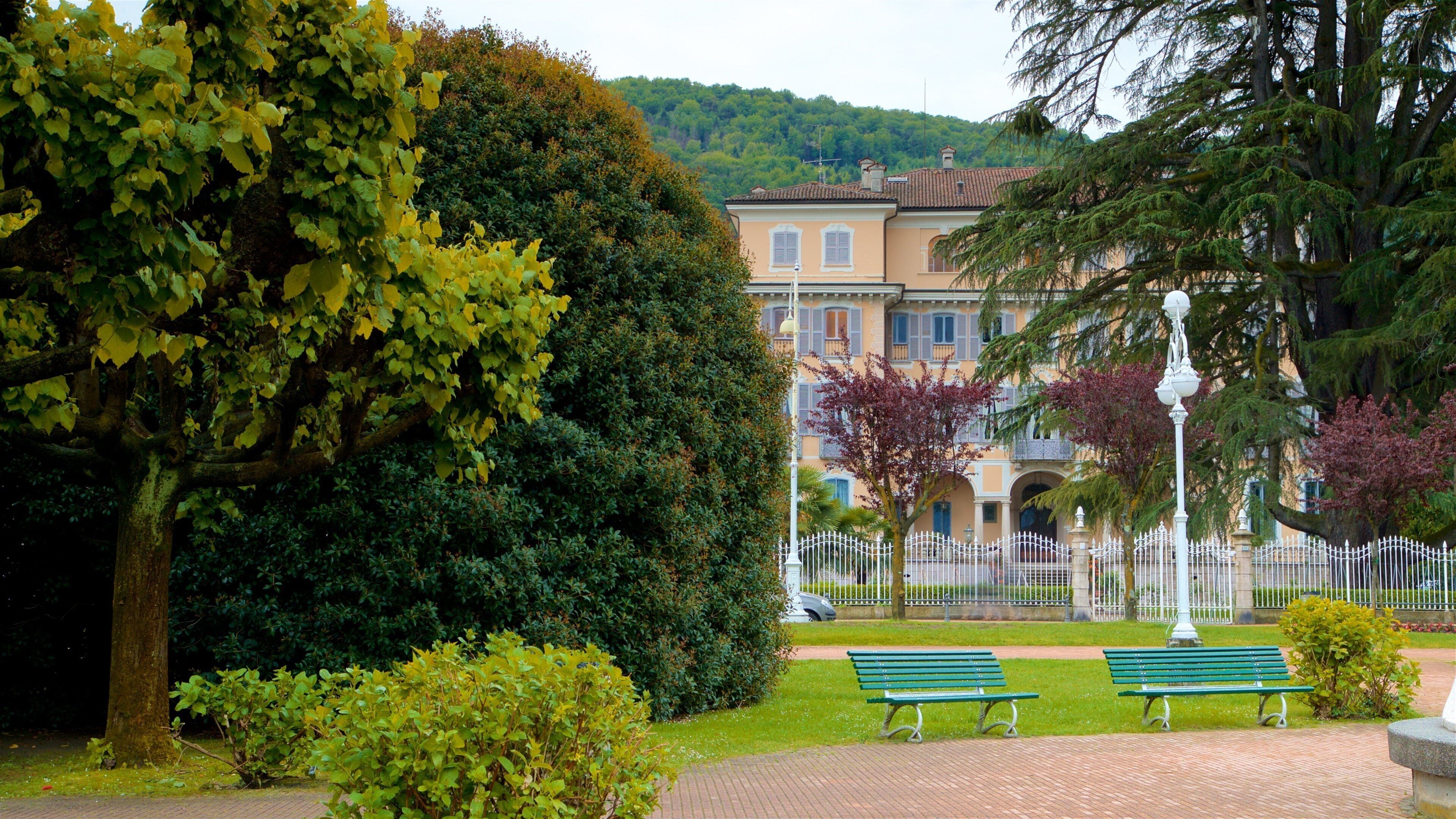 Villa Ducale which includes heritage elements and a park