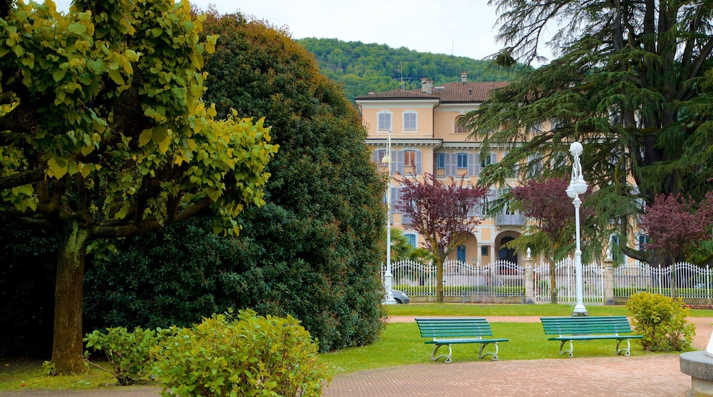 Villa Ducale which includes heritage elements and a park