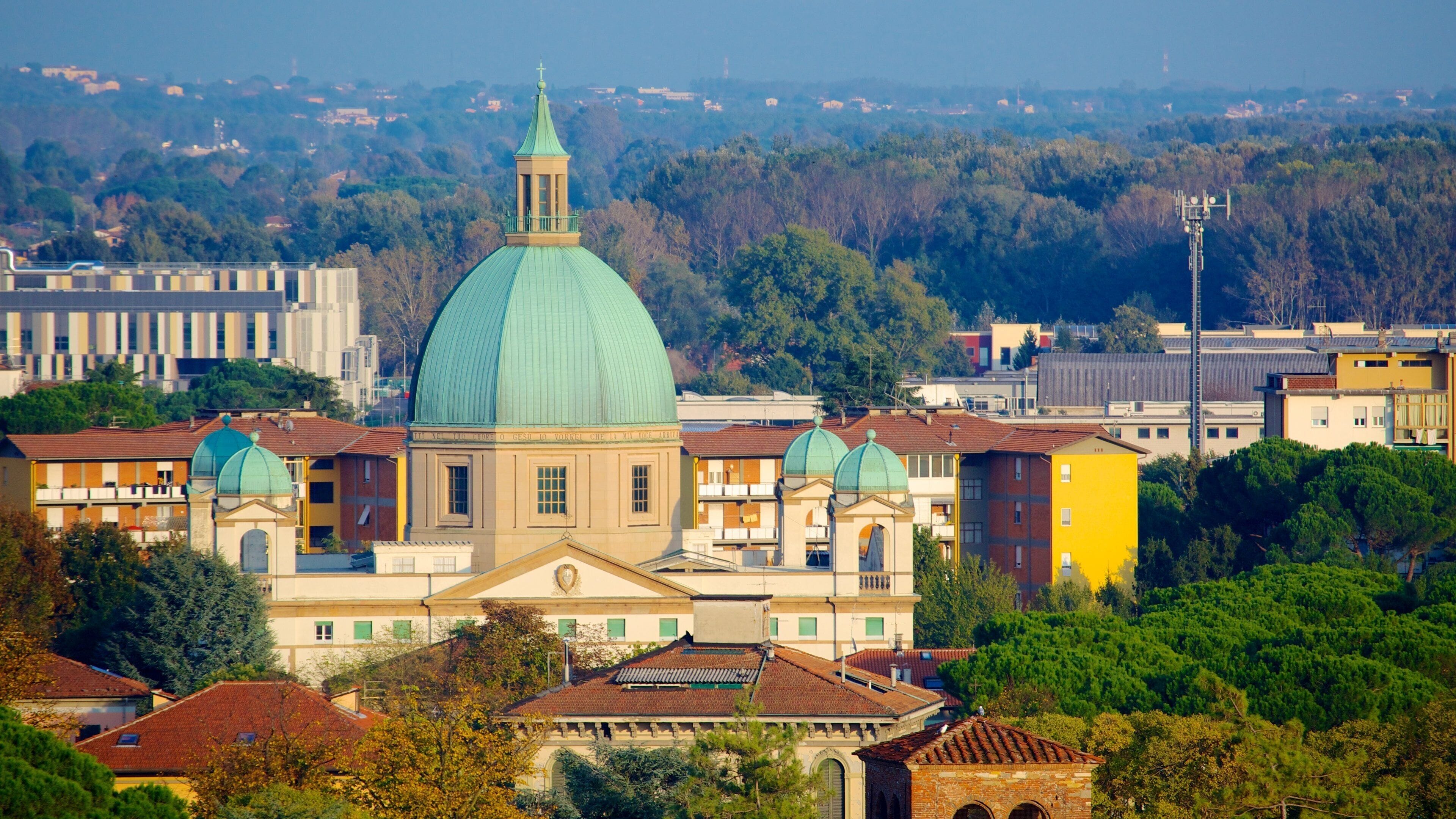 Guinigi-tårnet som viser kirke eller katedral og historisk arkitektur