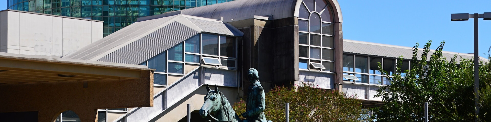 Statue at the Mississippi River in New Orleans, Louisiana