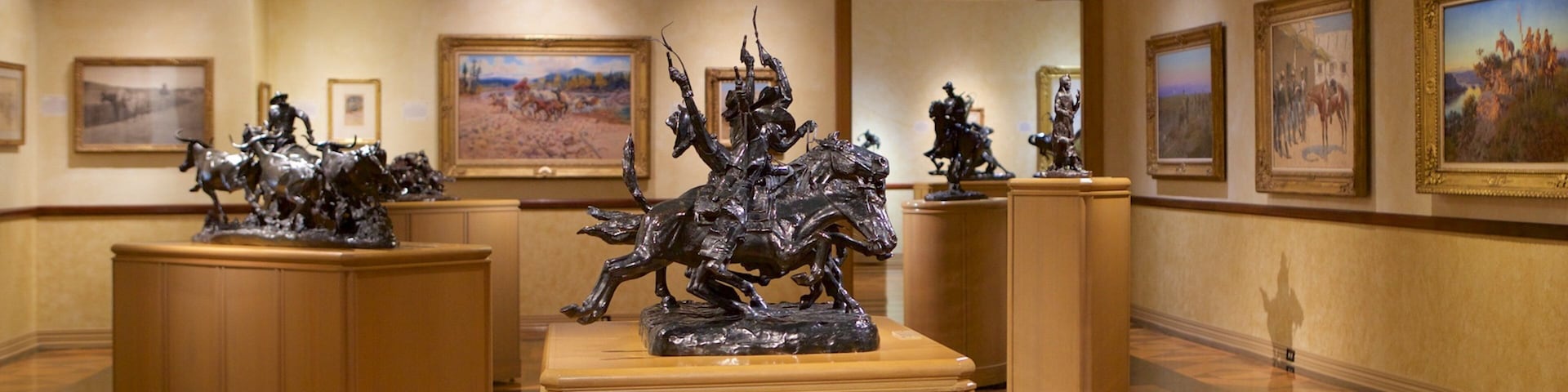 R.W. Norton Art Gallery mostrando vista interna