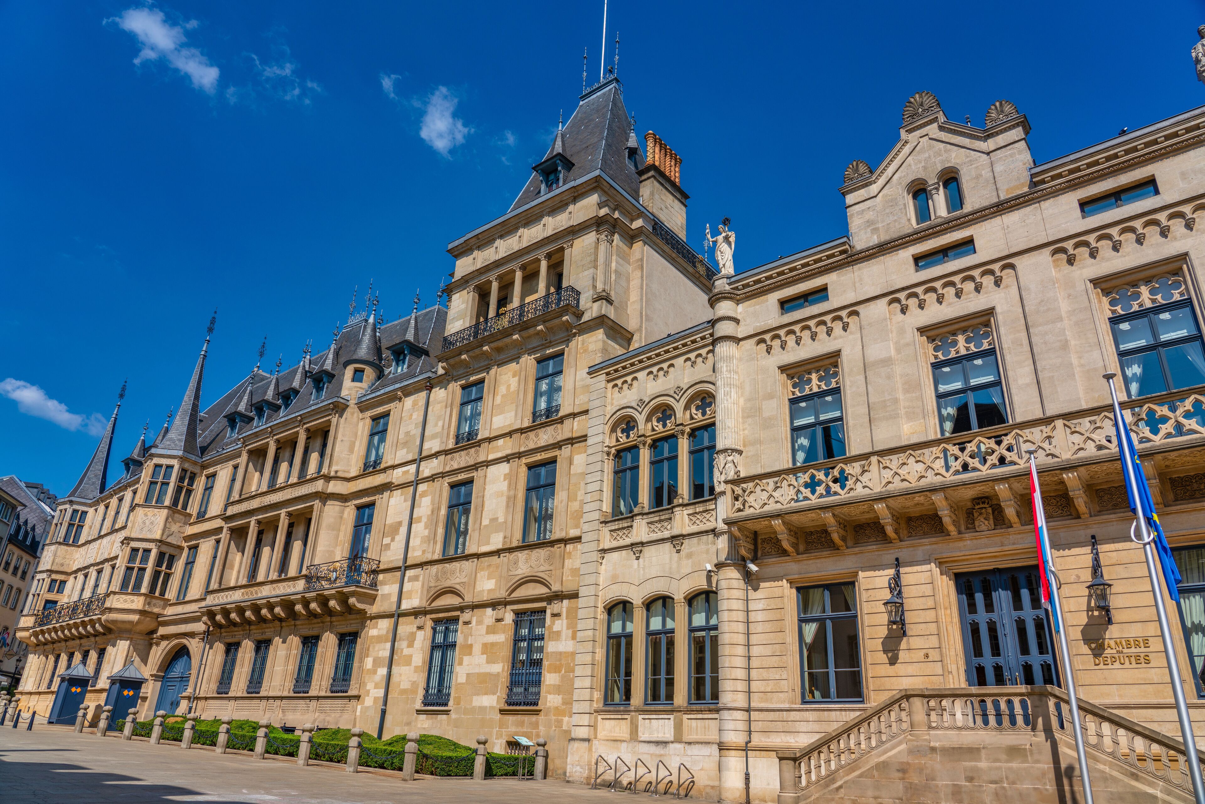 Cung điện Grand Ducal tại Ville Haute | Expedia