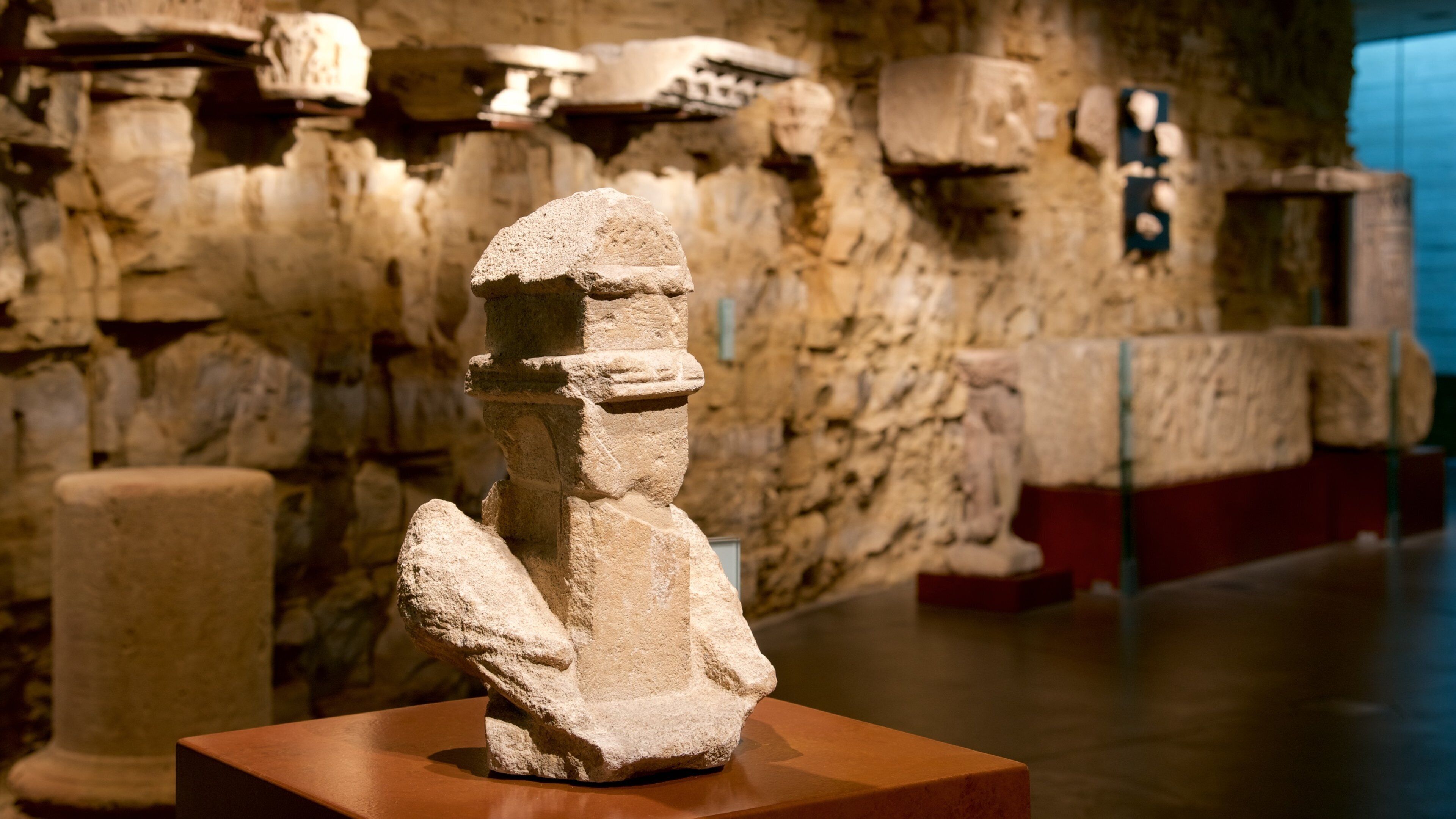 Nationalmuseum Luxemburg mit einem Innenansichten