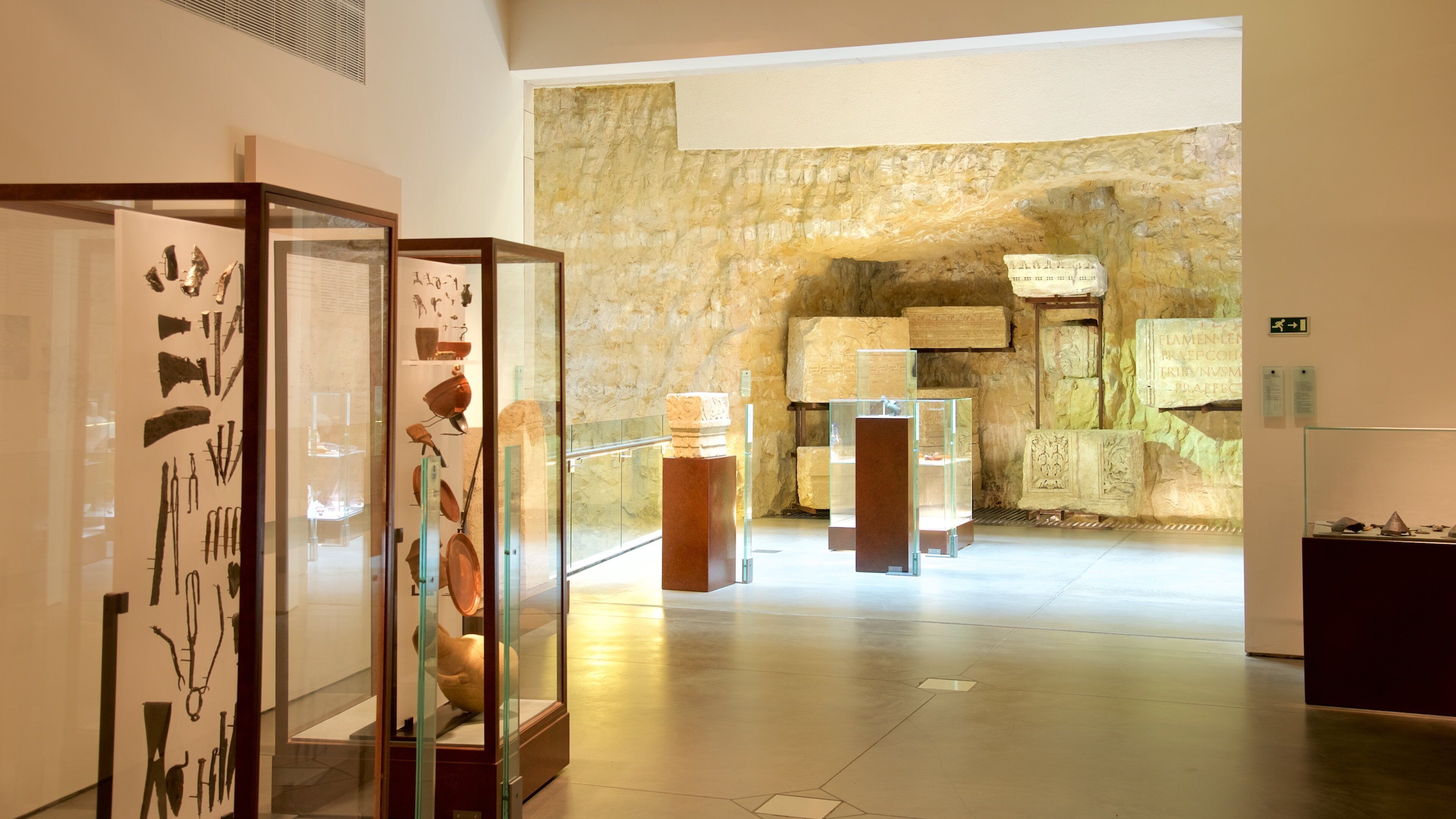 Nationalmuseum för konst och historia presenterar interiörer