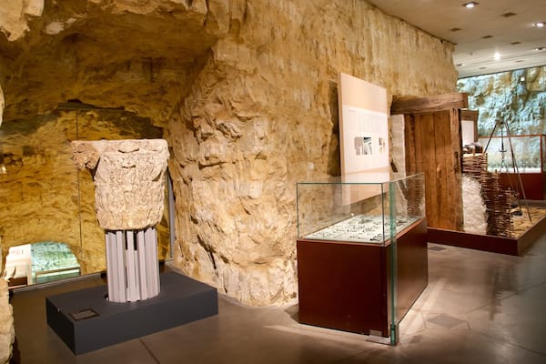 Nationalmuseum Luxemburg welches beinhaltet Innenansichten