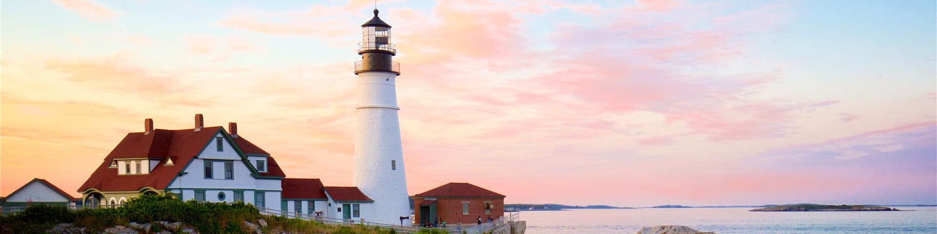 Portland Head Light das einen Felsküste, Leuchtturm und Sonnenuntergang