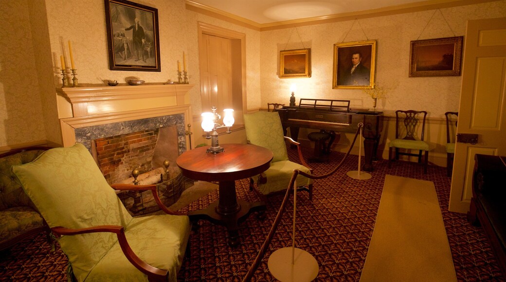 Wadsworth-Longfellow House inclusief een huis, historisch erfgoed en interieur