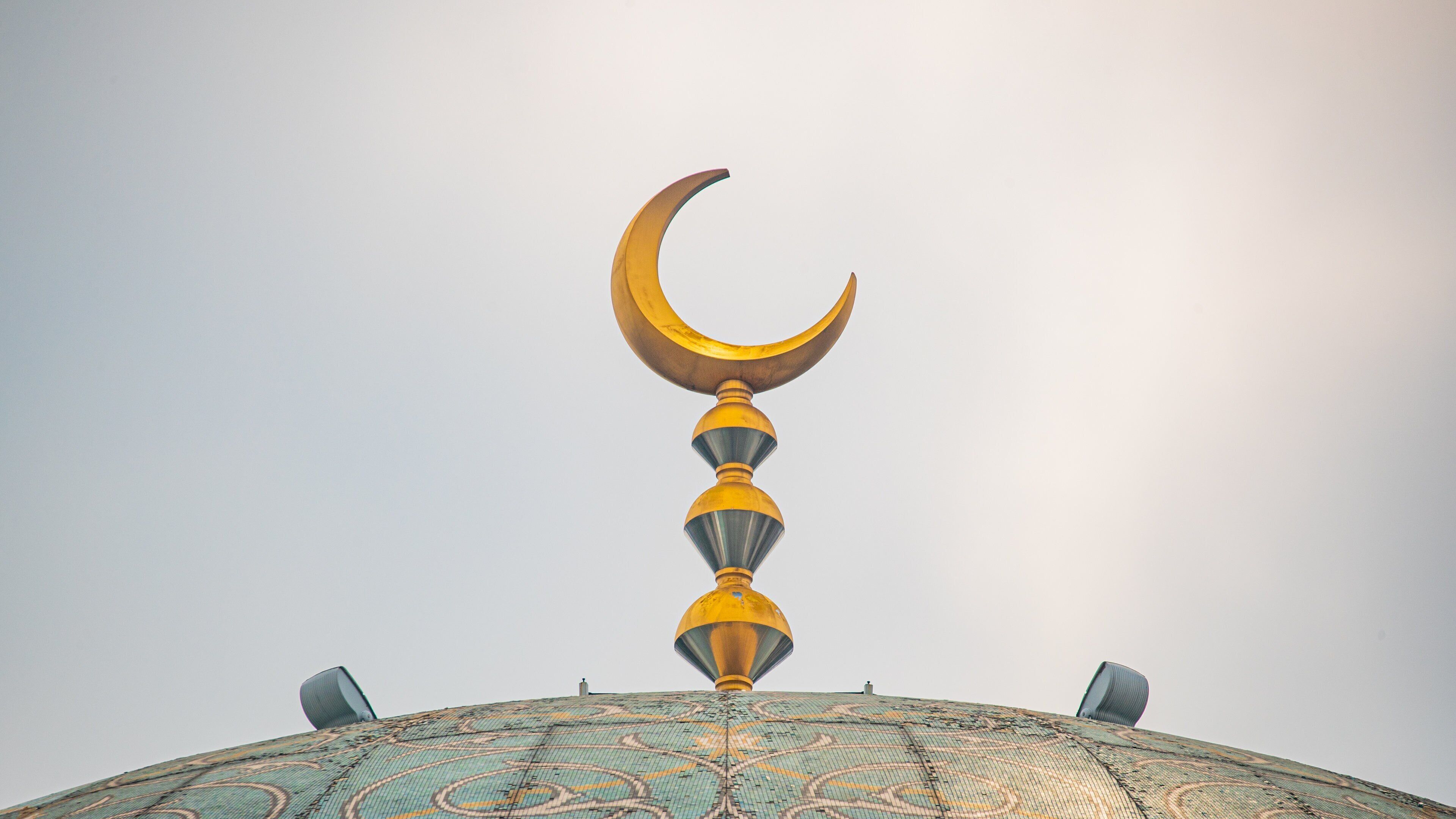 Federal Territory Mosque which includes a mosque