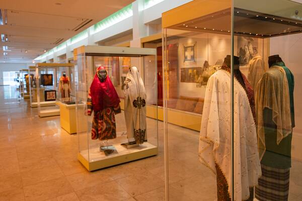 Islamic Arts Museum which includes interior views