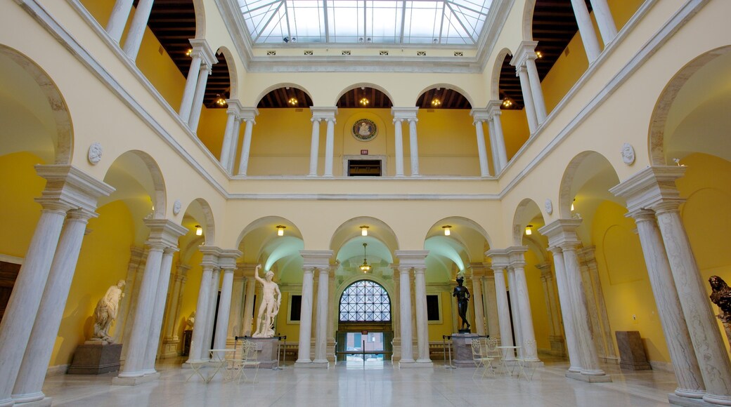 華特斯博物館 呈现出 藝術, 雕像或雕塑 和 內部景觀