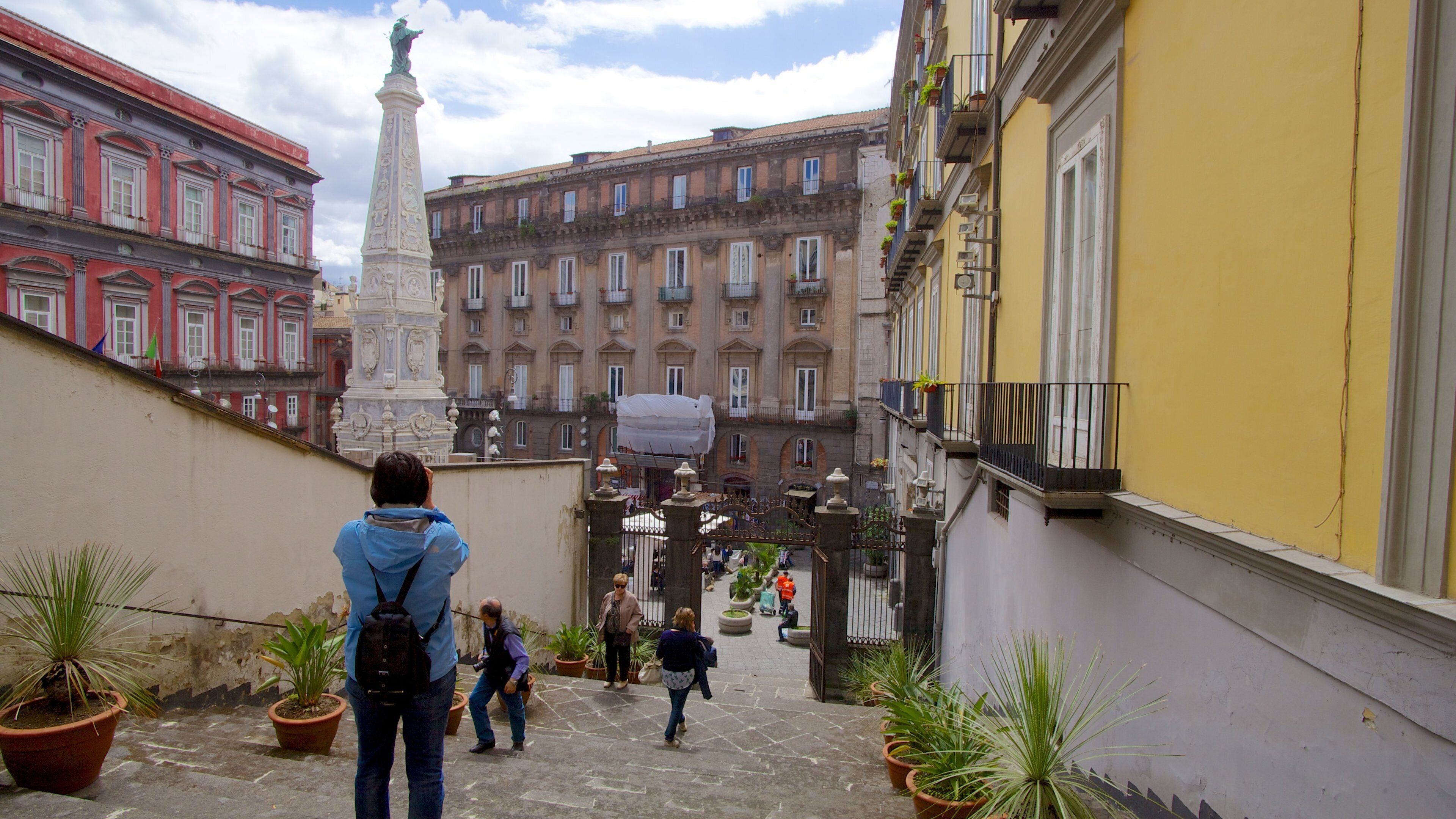 Naples showing street scenes and a city