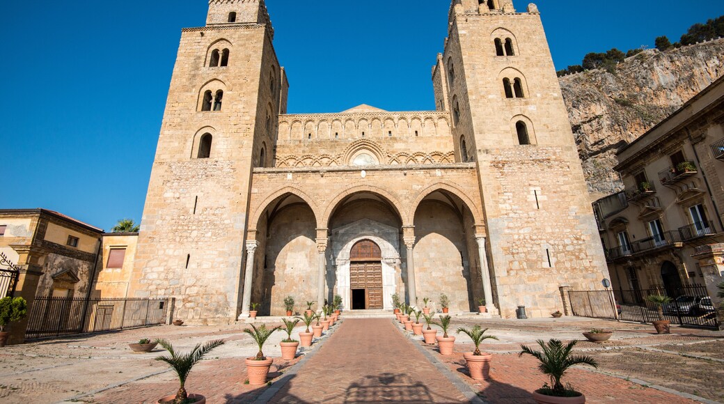 CathĂ©drale de CefalĂč