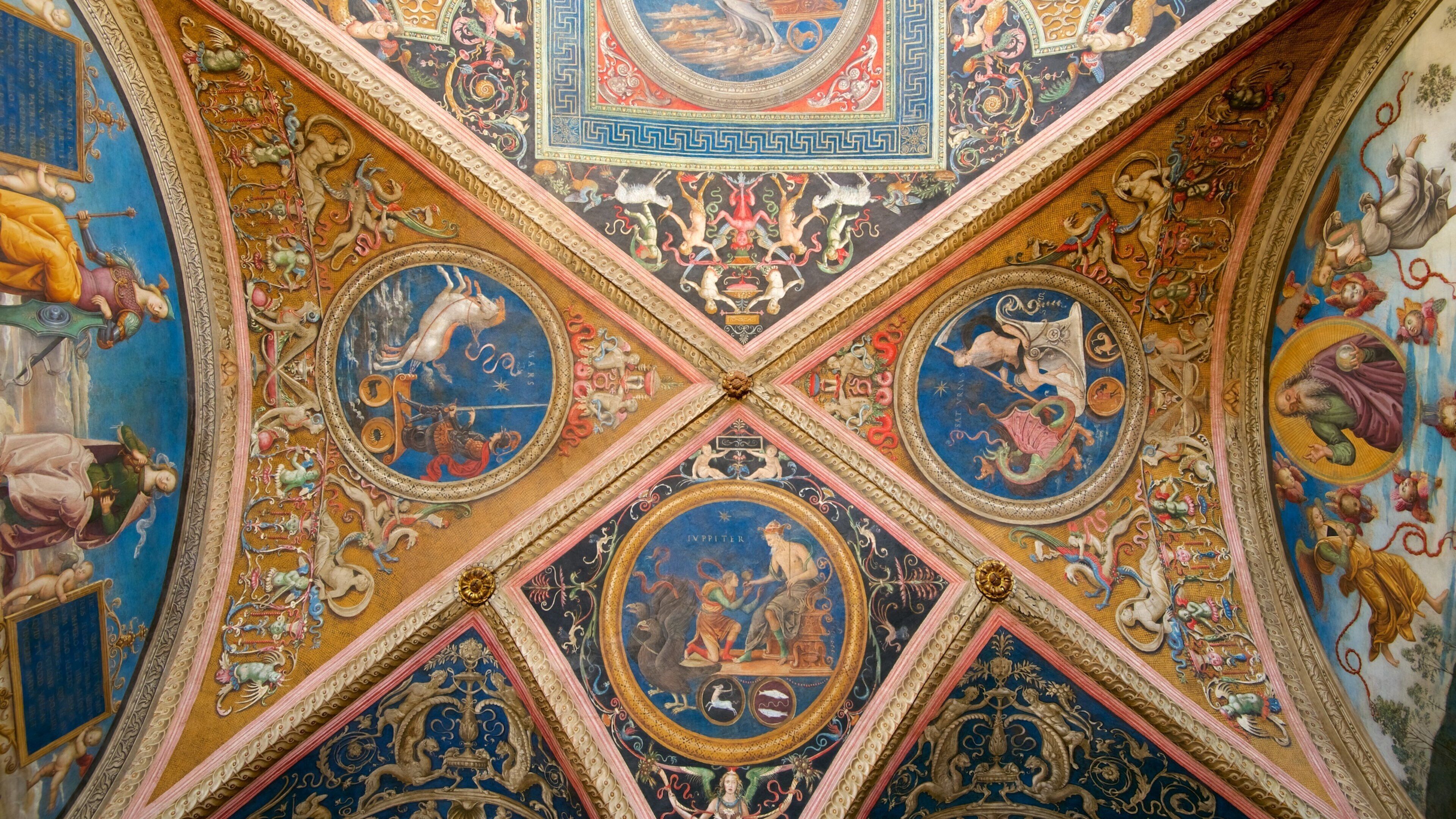 Perugia featuring heritage architecture, interior views and a church or cathedral