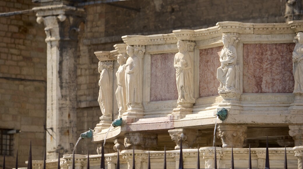 Fontana Maggiore showing heritage elements and a fountain