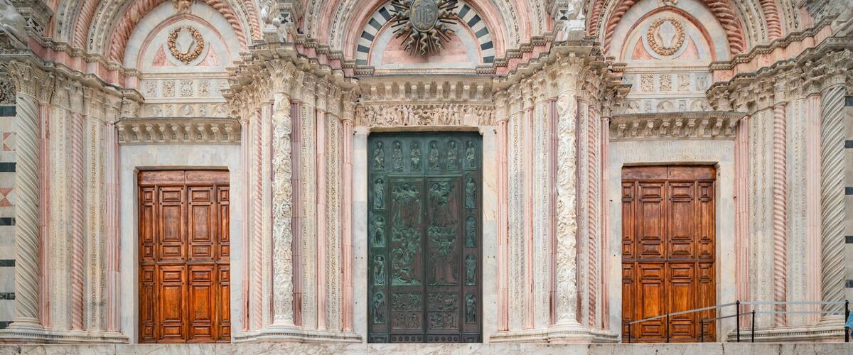 Siena Cathedral showing heritage elements
