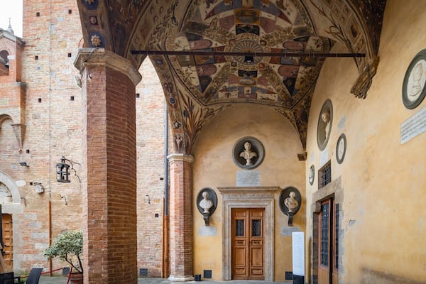 Palazzo Chigi-Saracini