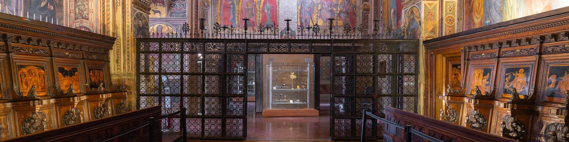 Civic Museum featuring art, heritage elements and religious aspects