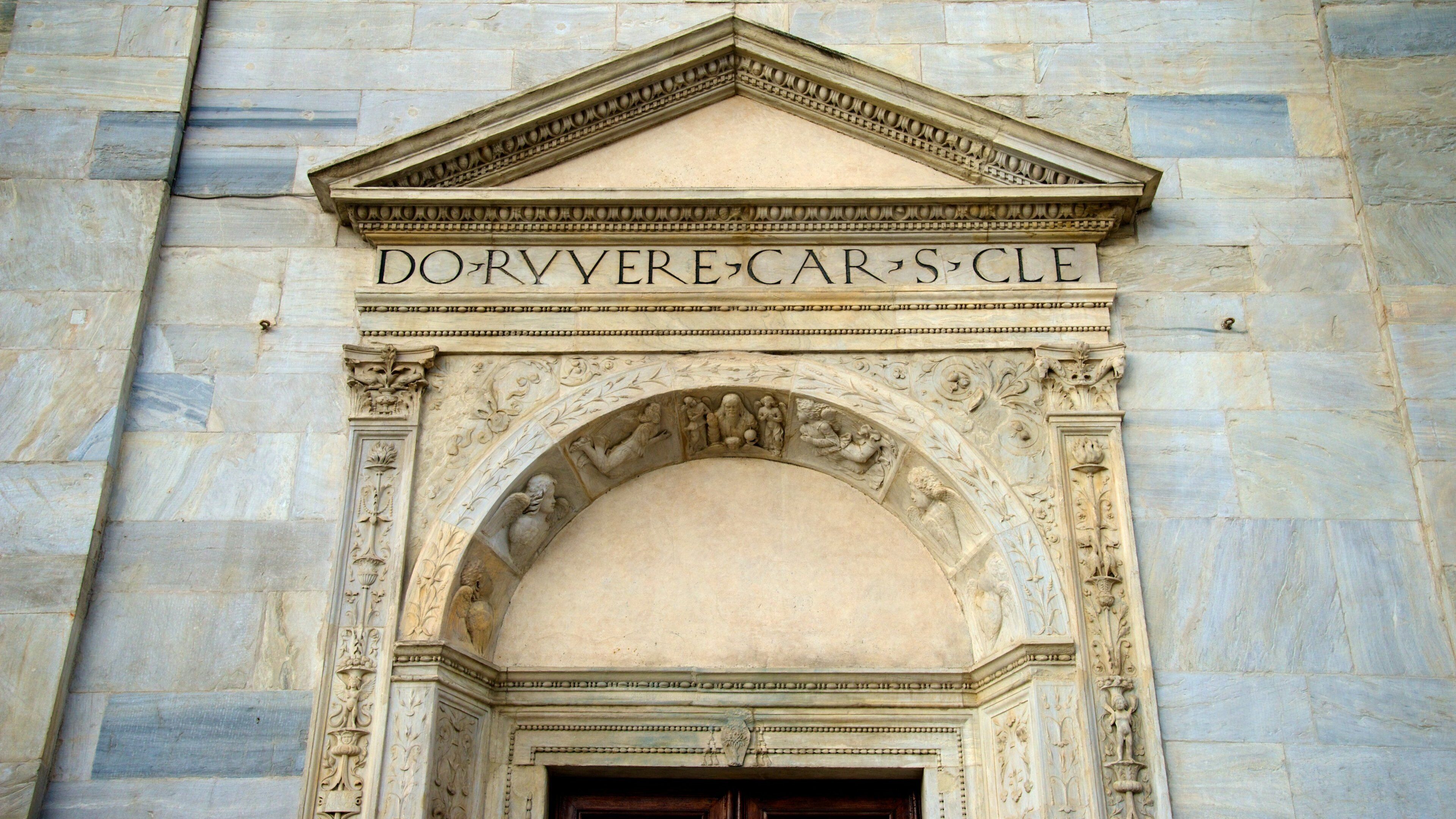 Turin Cathedral which includes religious elements, a church or cathedral and signage