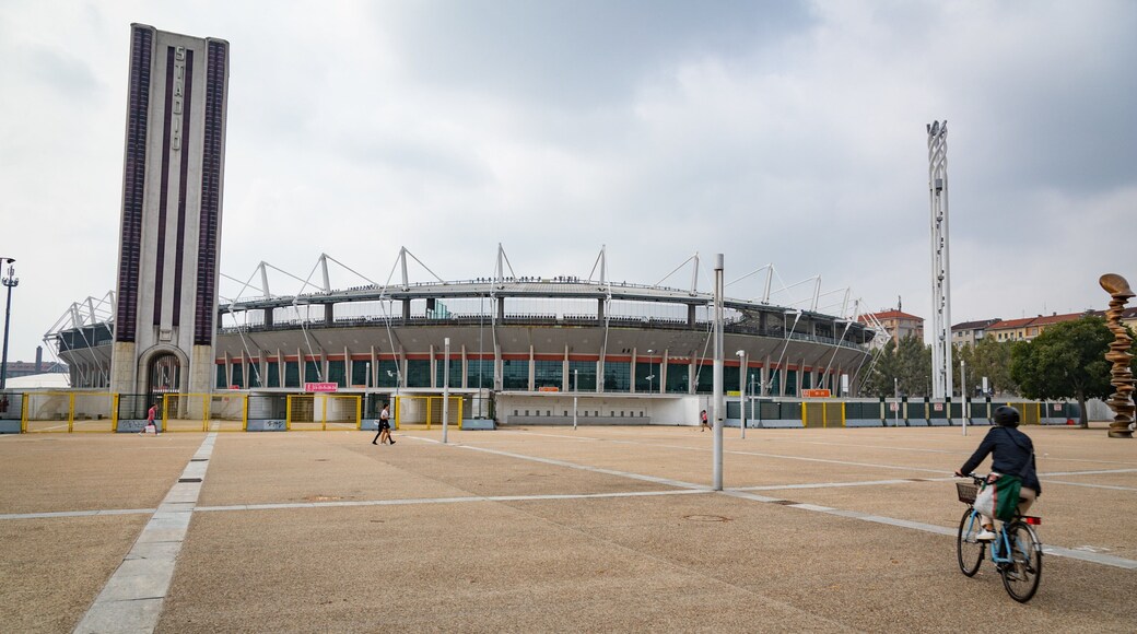 Stadio Olimpico showing modern architecture and a square or plaza