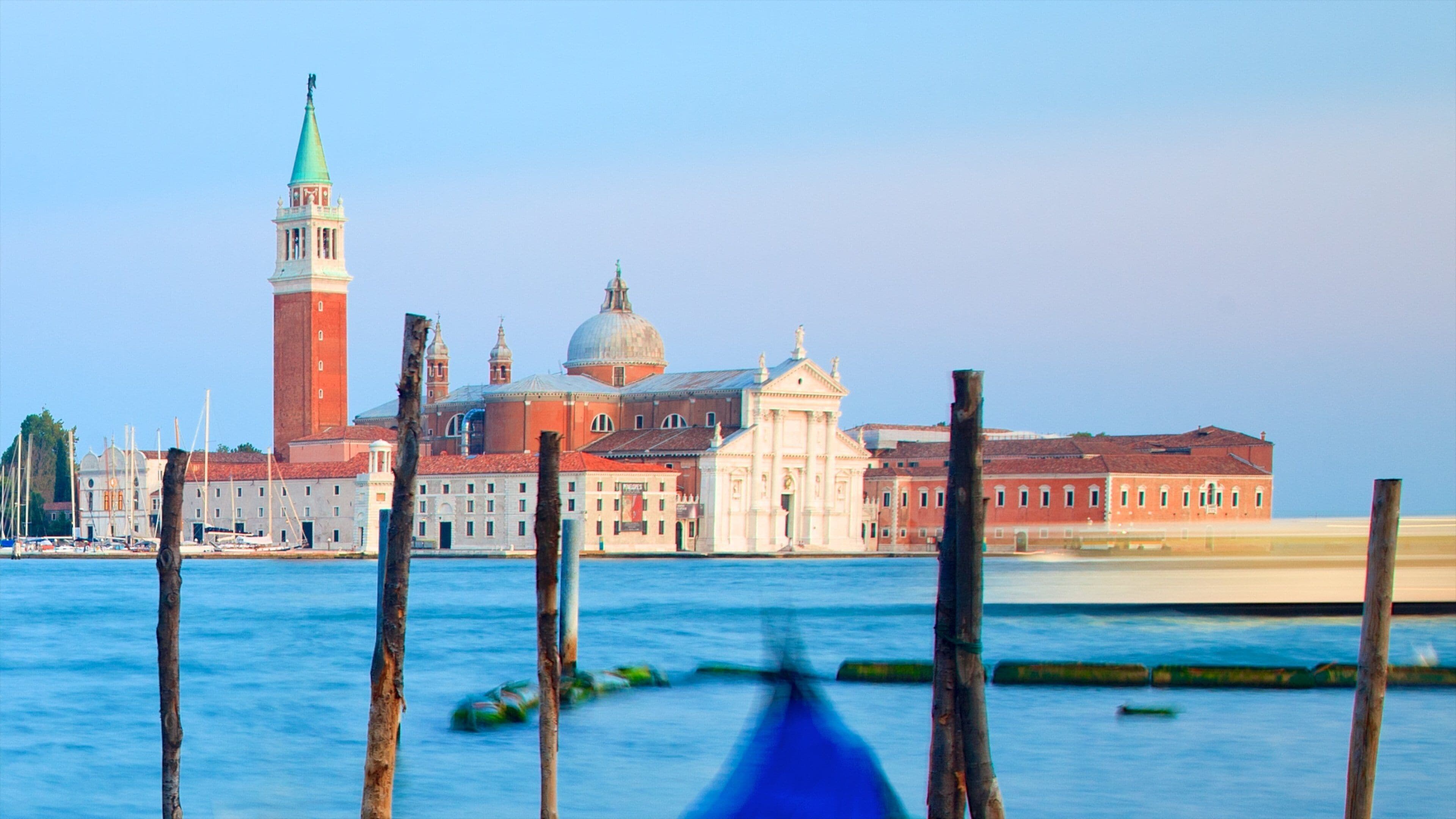 サン ジョルジョ マッジョーレ聖堂 表示 教会あるいは大聖堂, 宗教的要素 と 海岸線の眺め