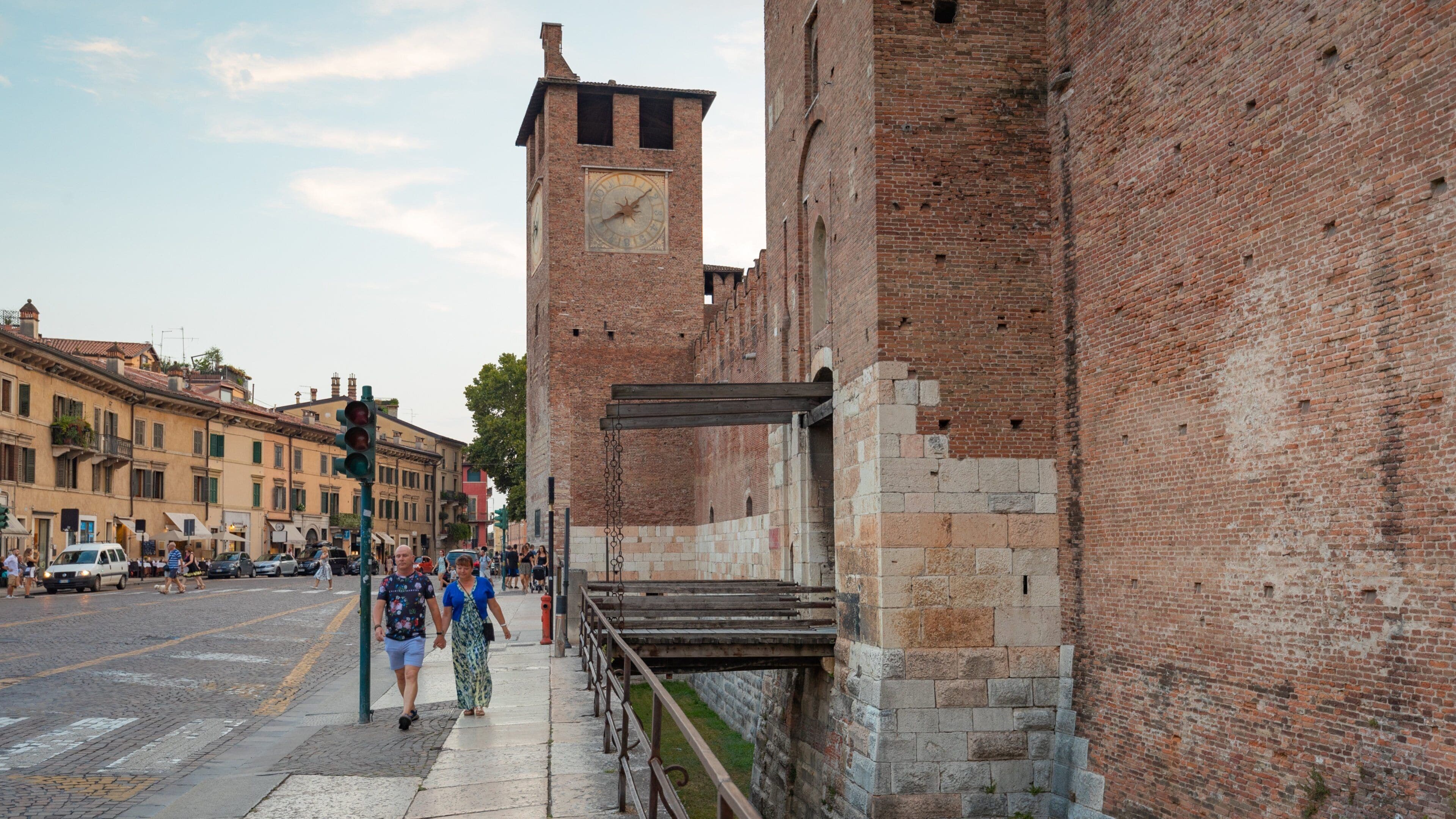 Castelvecchio Museum which includes street scenes and heritage elements as well as a couple