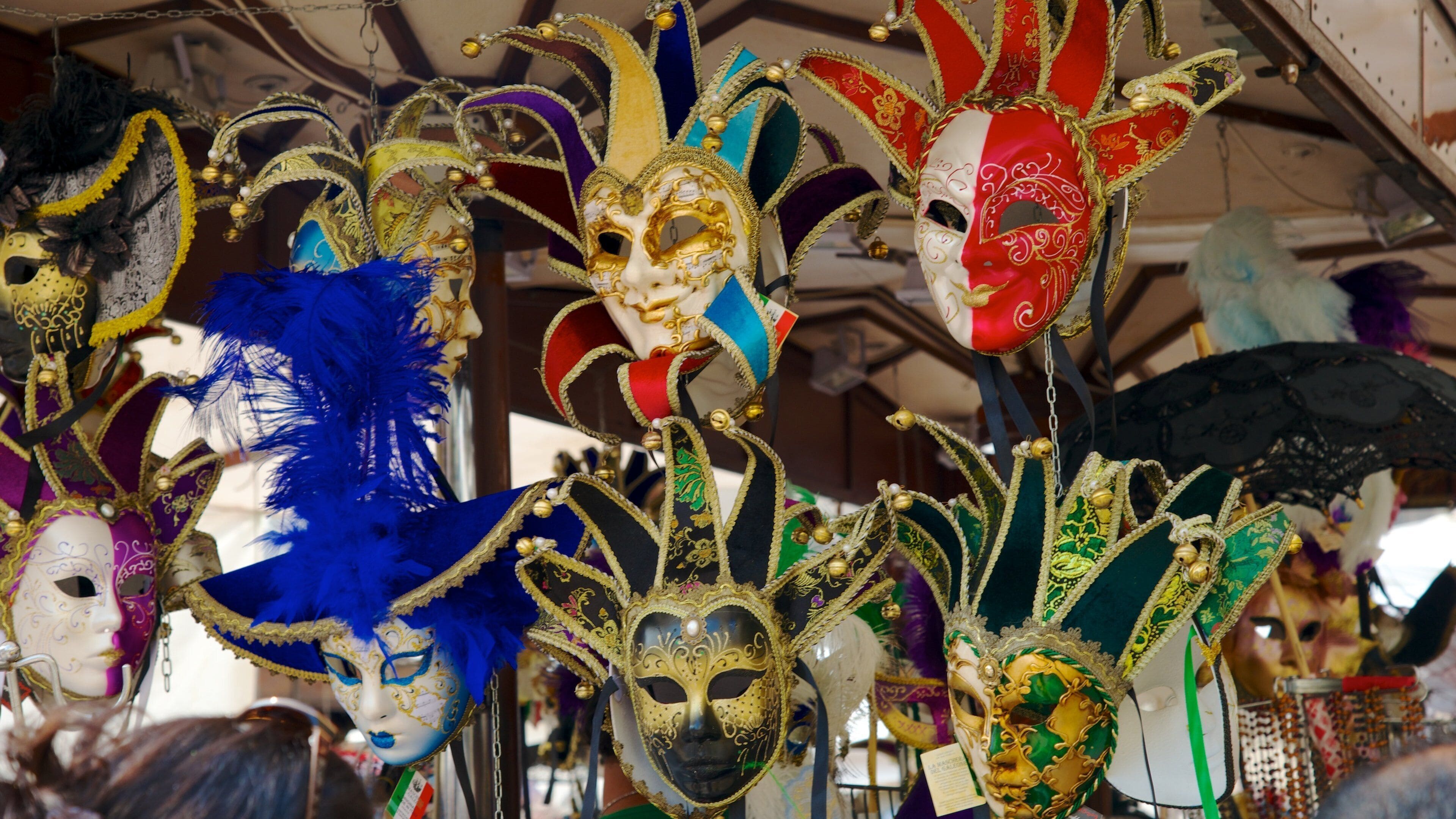 Piazza delle Erbe featuring art and markets