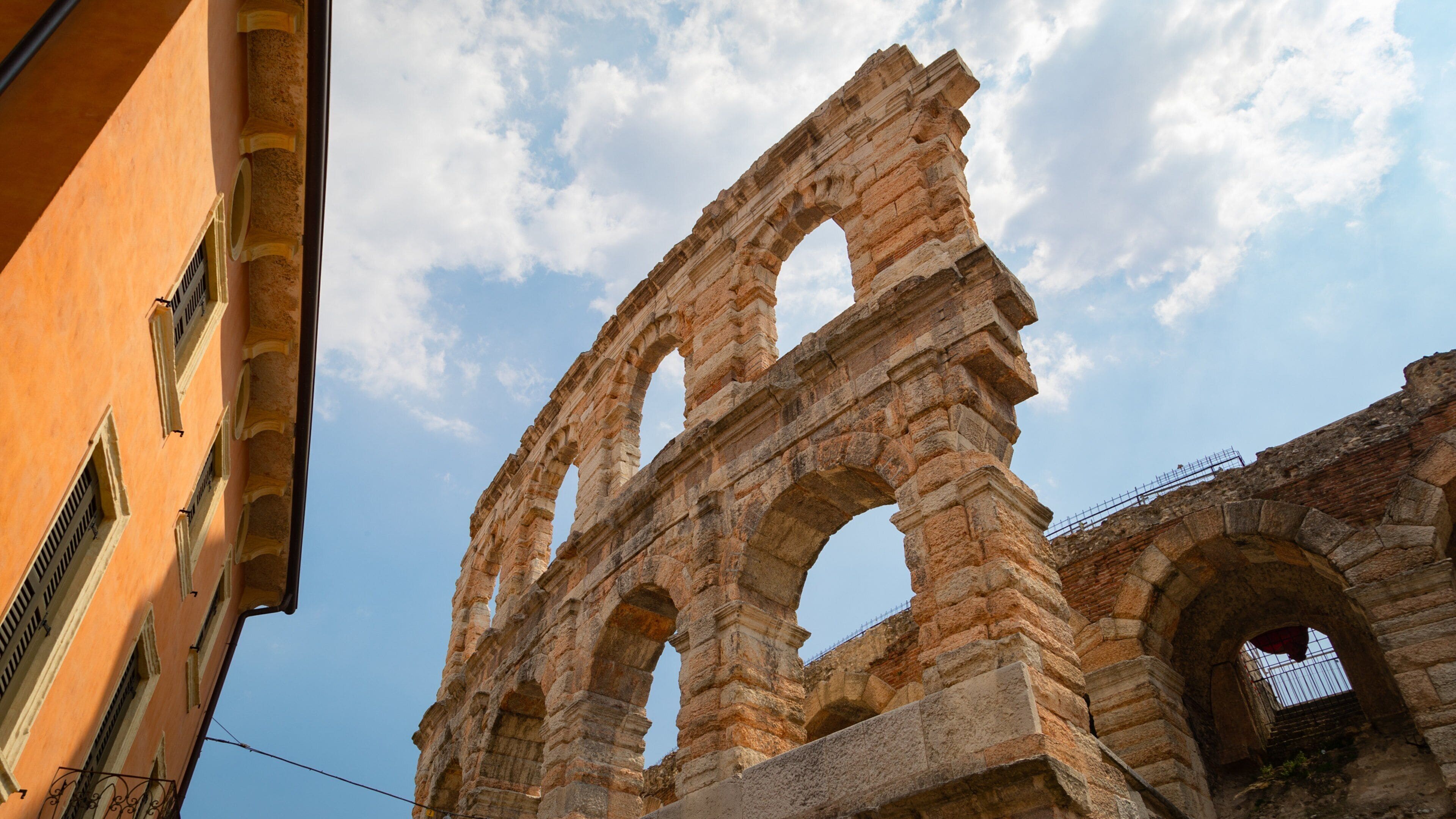 Roman Theater which includes a ruin and heritage elements