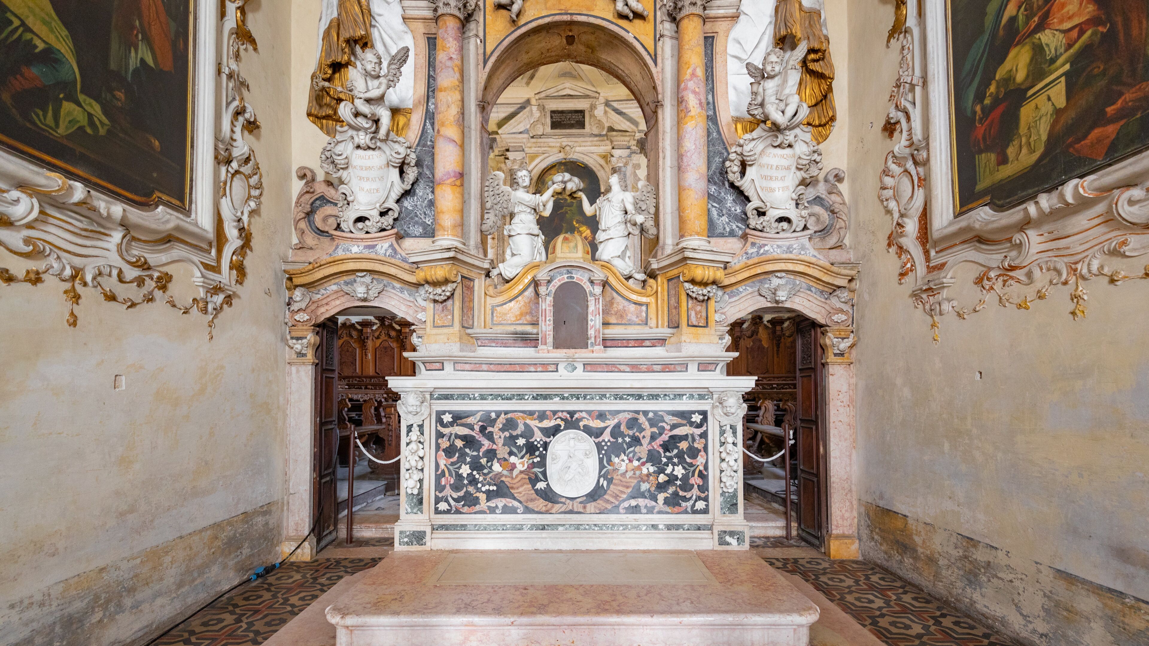 Verona Archeological Museum which includes interior views and heritage elements