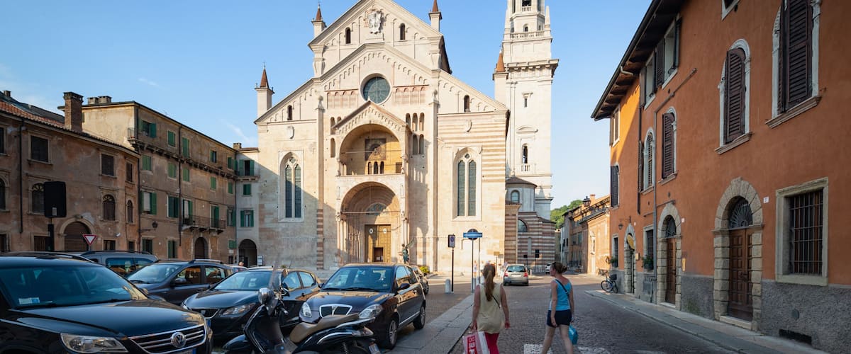 Verona Cathedral which includes a church or cathedral and heritage architecture