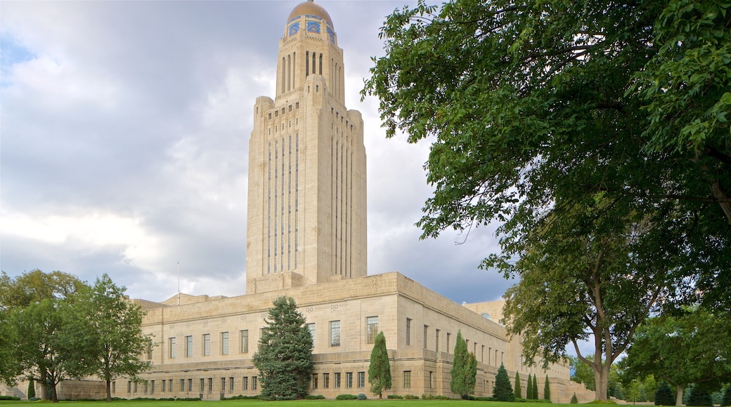 內布拉斯加州議會大廈 设有 歷史建築