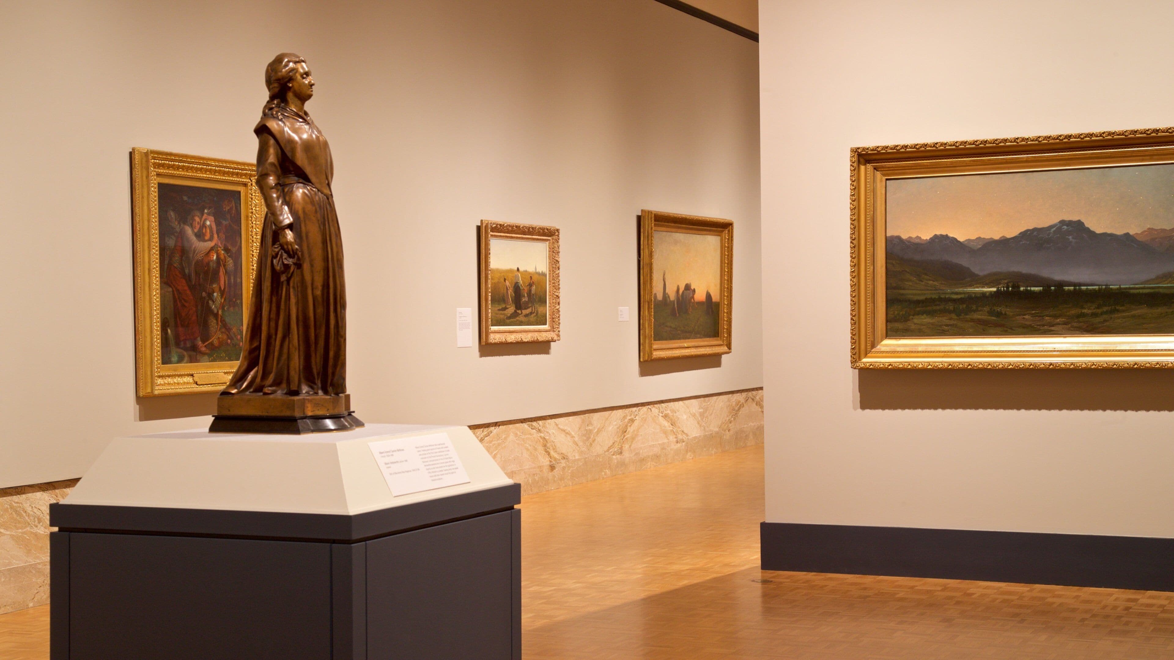 Joslyn Art Museum showing art and interior views