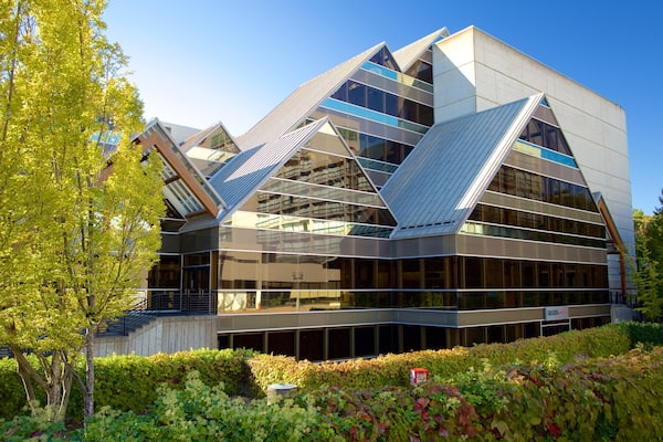 Hult Center for Performing Arts showing modern architecture and a house