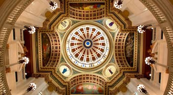 Pennsylvania State Capitol showing an administrative buidling, heritage architecture and interior views