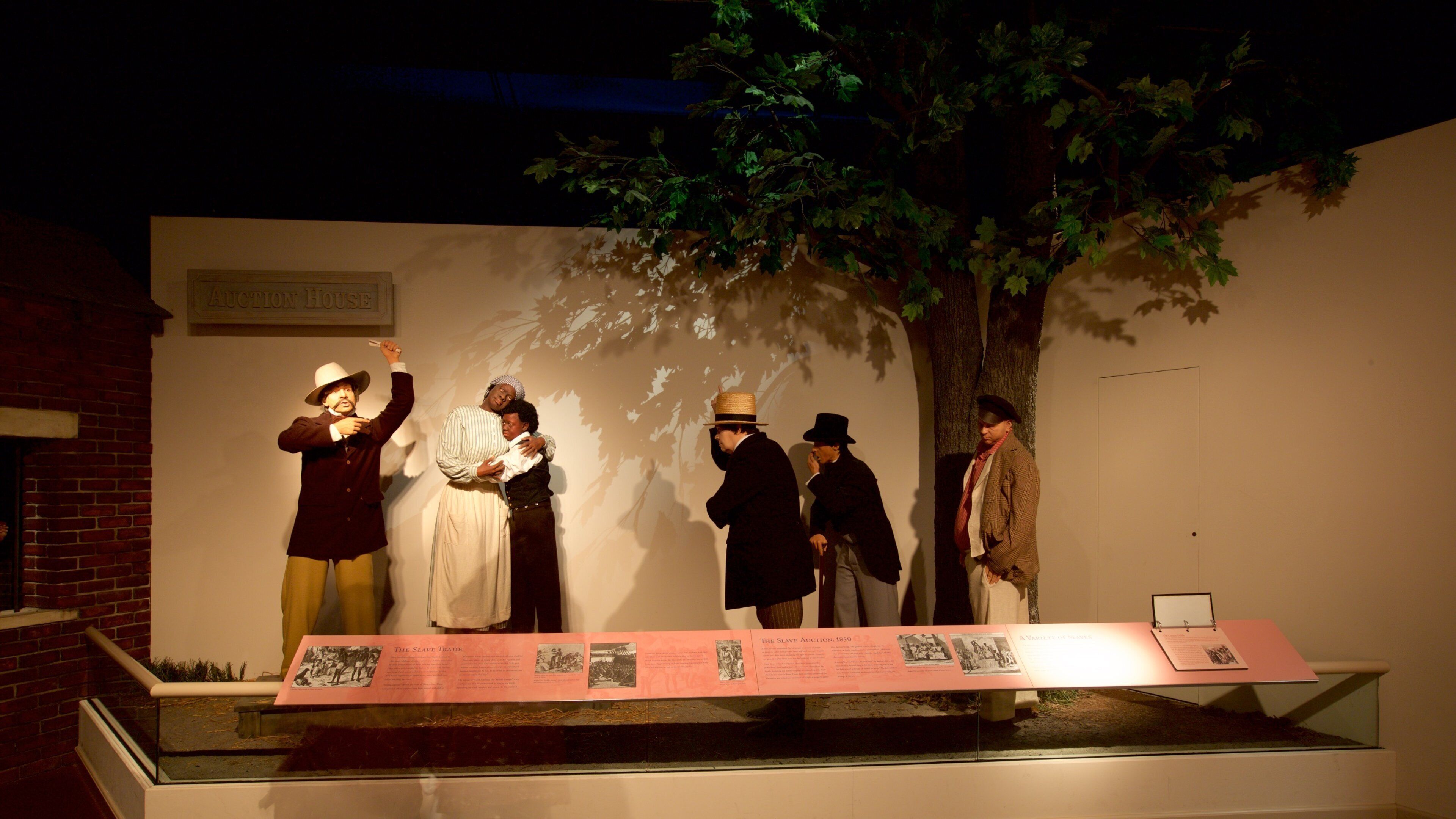 National Civil War Museum featuring interior views